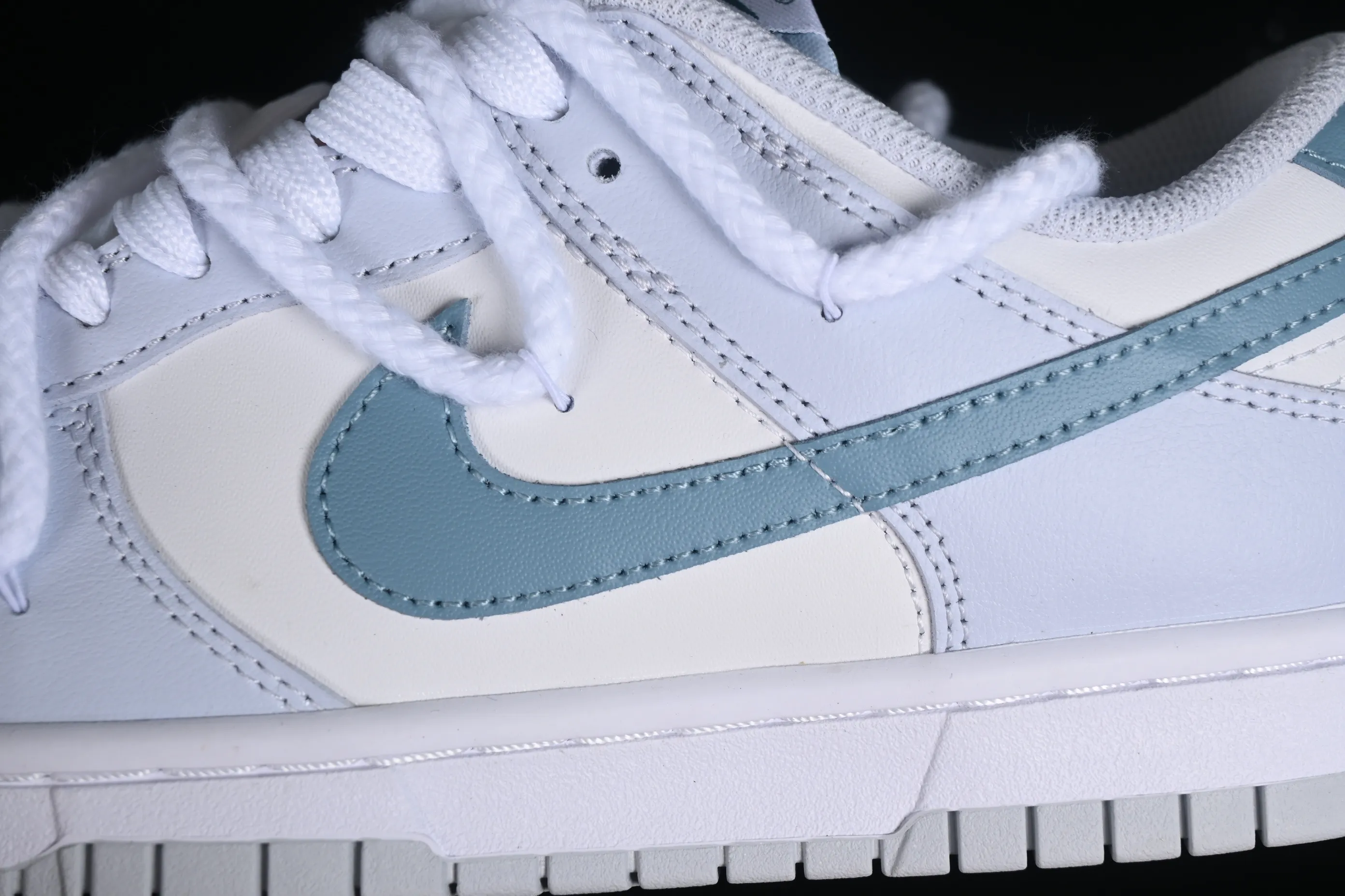All Categories Nk SB Dunk Series Nk SB Dunk Low Low-top Sneakers Nk Dunk Low Nattiberry Summer Style Campus Style Year of the Dragon Limited Simple SB Strappy Low-top Casual Sneakers FD1232-002